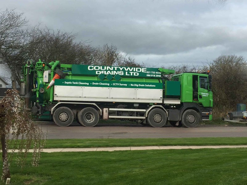 Septic Tank Cleaning truck