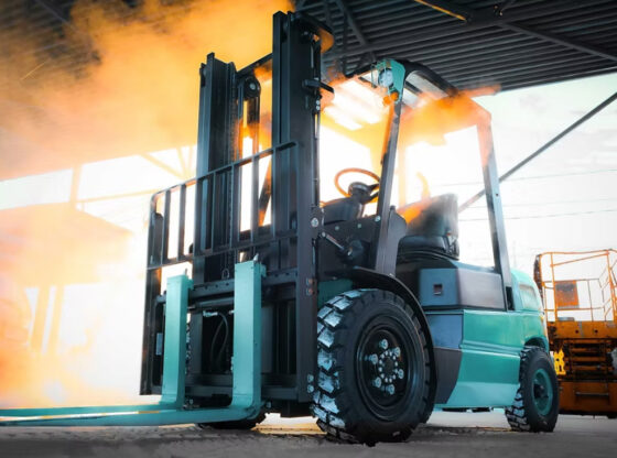 Pallet Truck in Warehouse